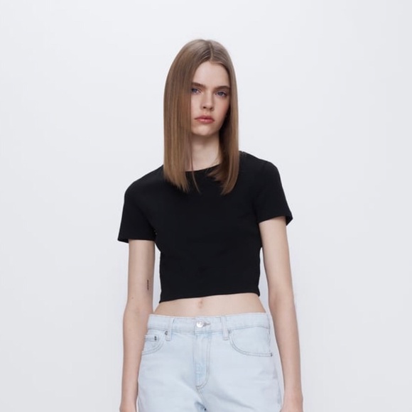 Zara TRF Black Cropped Tee - Picture 2 of 7